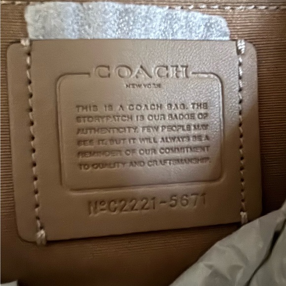 Authentic Coach Backpack - Picture 6 of 9
